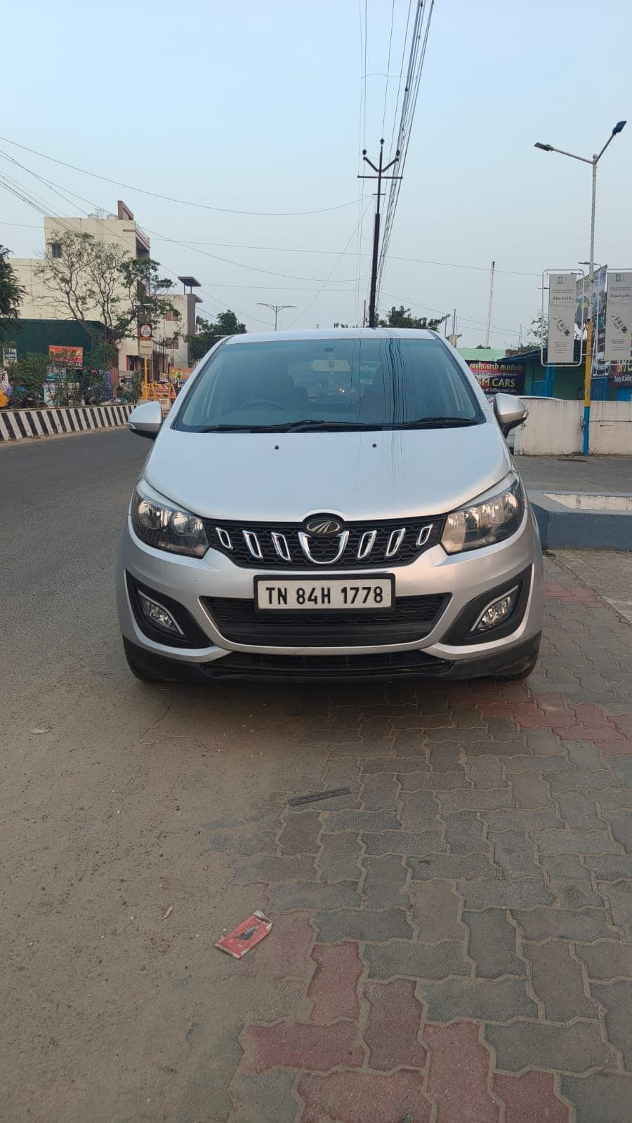 2018 Mahindra Marazzo M4
